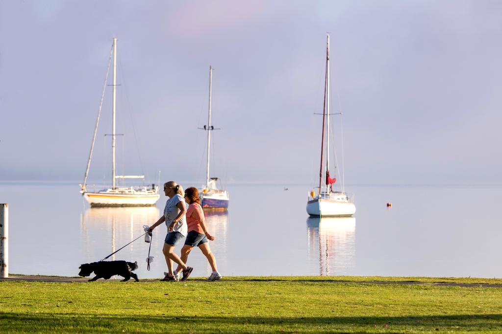 Ingenia Holidays Lake Macquarie Mannering Park Bagian luar foto