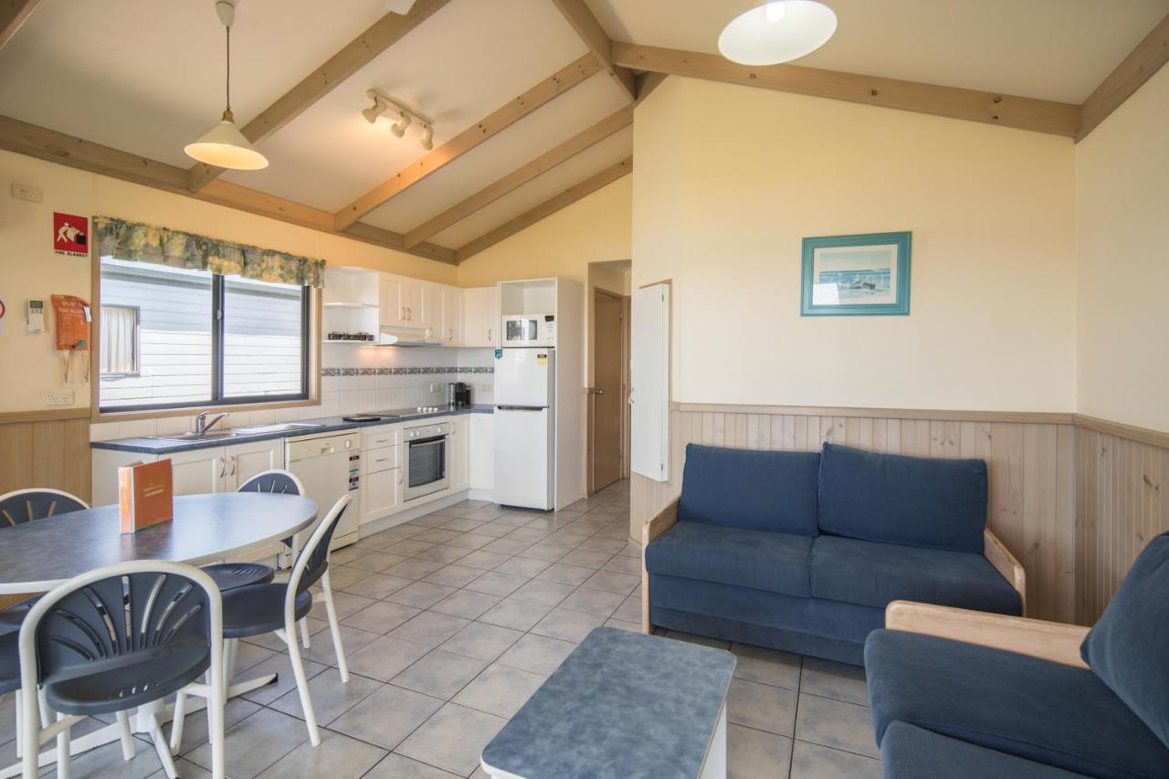 Ingenia Holidays Lake Macquarie Mannering Park Bagian luar foto